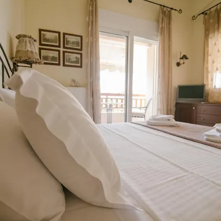 Dreamcatcher Luxury Villa, 1 Min Walk To Beach